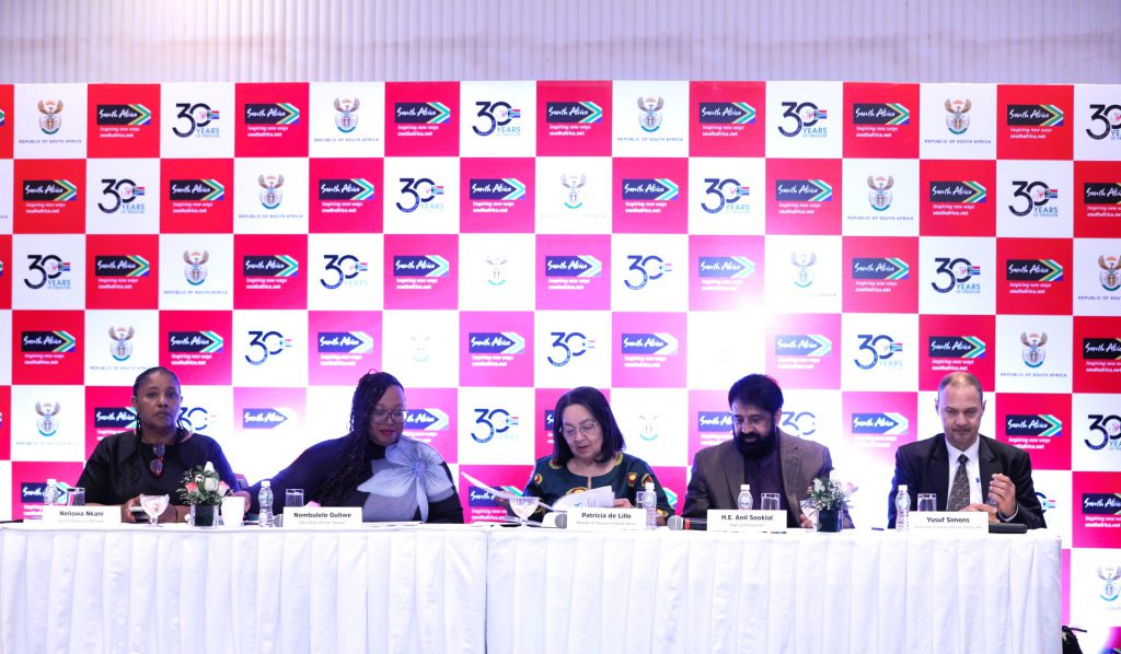 Mumbai Press Conference Image 1