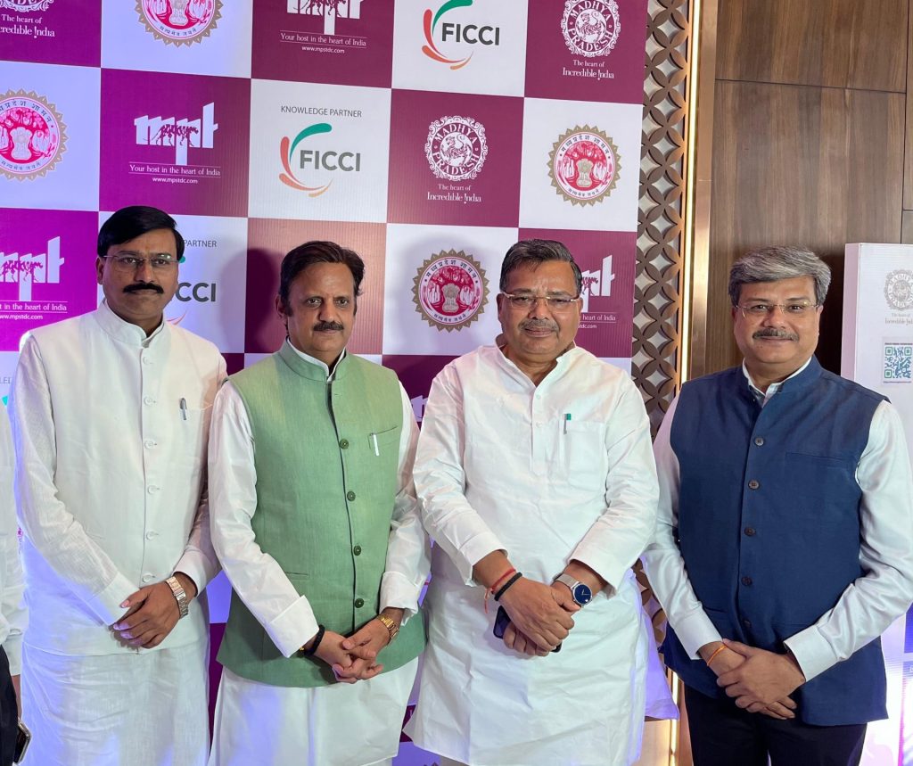 Madhya Pradesh and Uttar Pradesh Join Hands to Boost Tourism Through Strategic MoU and Roadshow in Lucknow 1 MP02 2