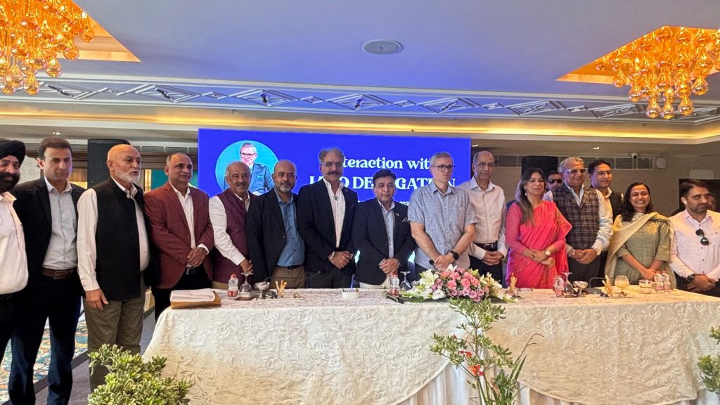 Jammu & Kashmir Safe for Tourists, Says CM Omar Abdullah During IATO Delegation Visit 1 iato delegation with CM JK 2